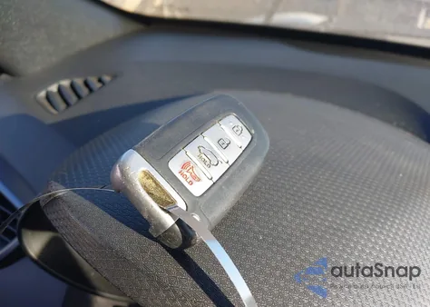 2016 Hyundai Veloster Turbo from USA, damaged, VIN KMHTC6AE6GU297842